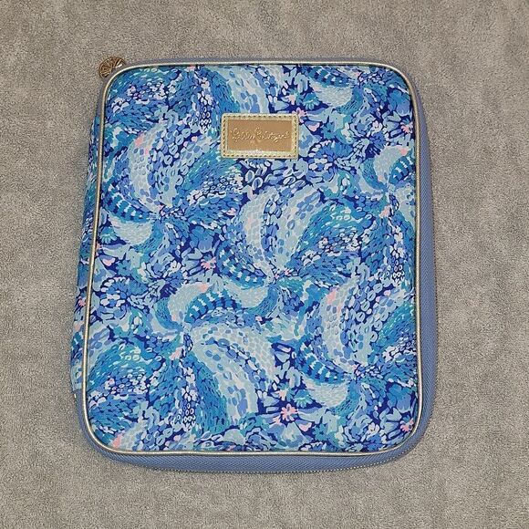 Lilly Pulitzer Wave After Wave Folio Large Portfolio Organizer Agenda Journal - Picture 1 of 11